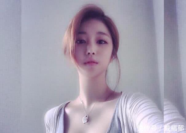 美女:怎样区分中日韩三国美女外国人说出来了他们的看法,很简单