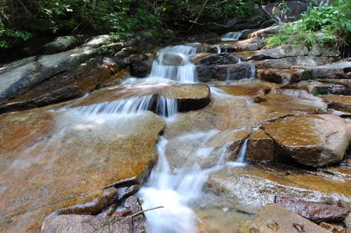 河北周边10大名山五一登山好去处，山不在高，有仙则名