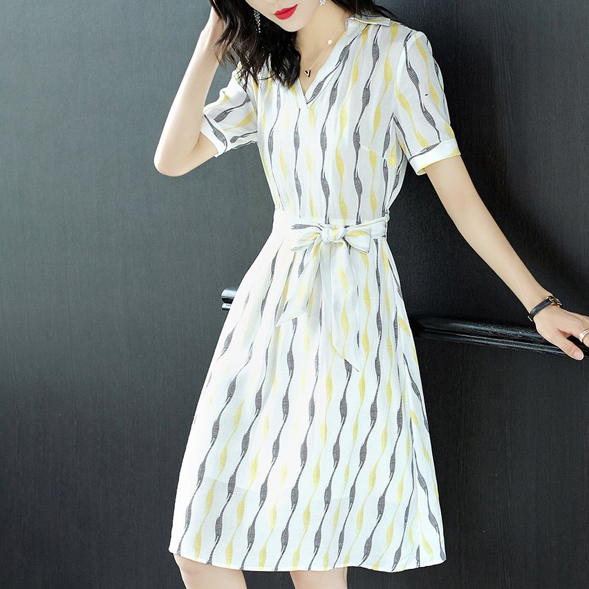 胖女人有福了!超美夏裙收腰提臀勾勒曲线，小蛮腰轻松穿出来