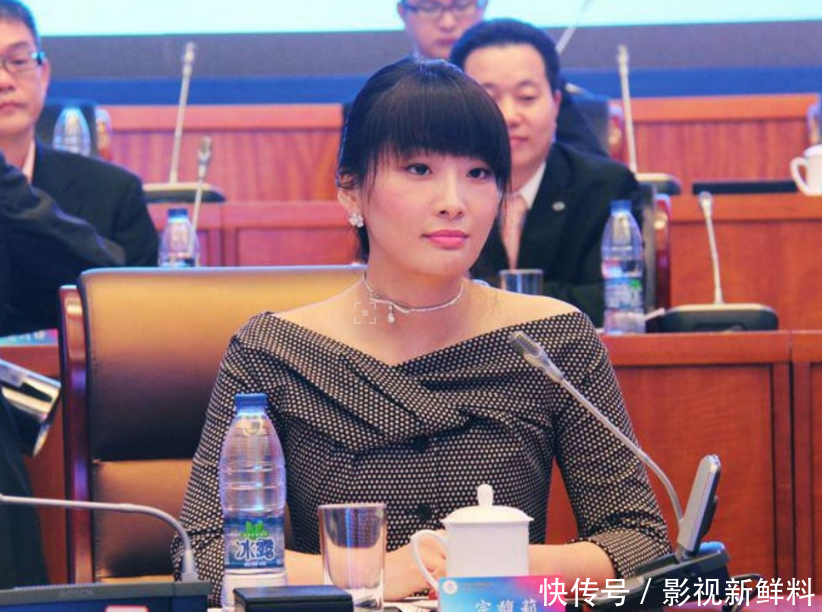 位居亿万富豪排行第11名,符合王健林儿媳标准