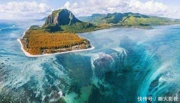 世界上最奇怪景观,藏于海底的瀑布,每秒倾泻50亿吨海水