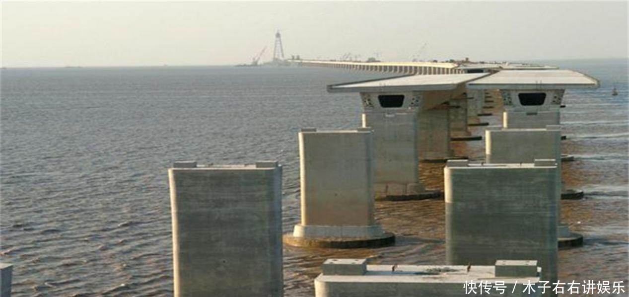  基建■大海那么深，跨海大桥在海底的桥墩是如何施工的？