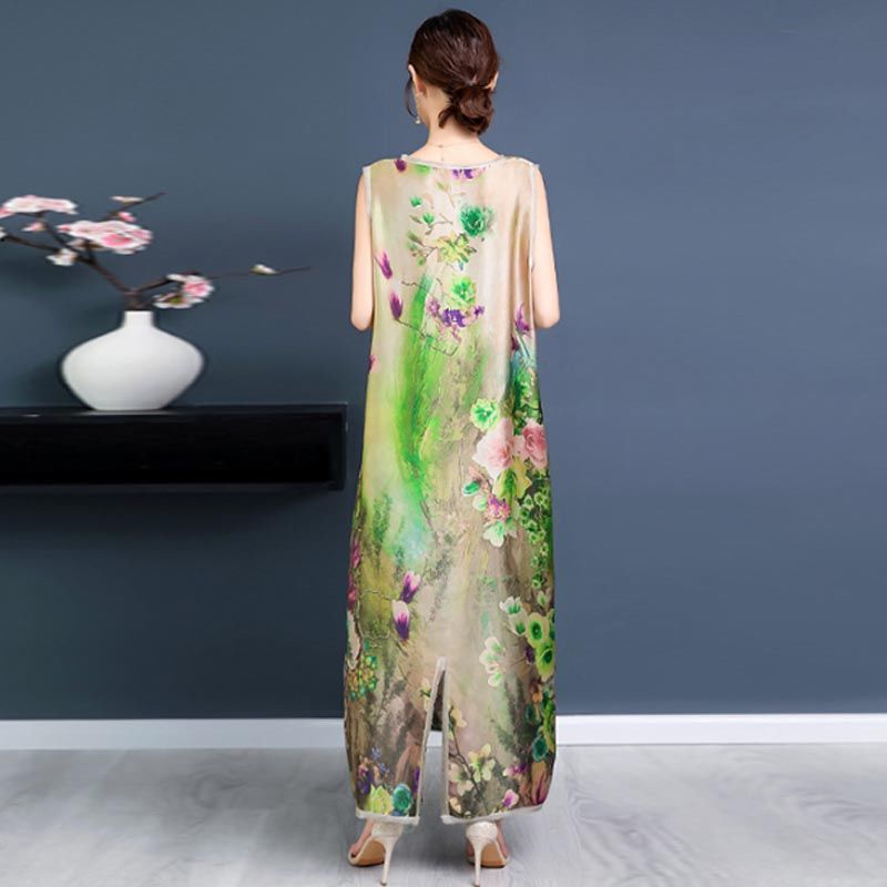 本以为蚕丝裙就够美了，没想到无袖裙更秀魅力，咋穿都得劲