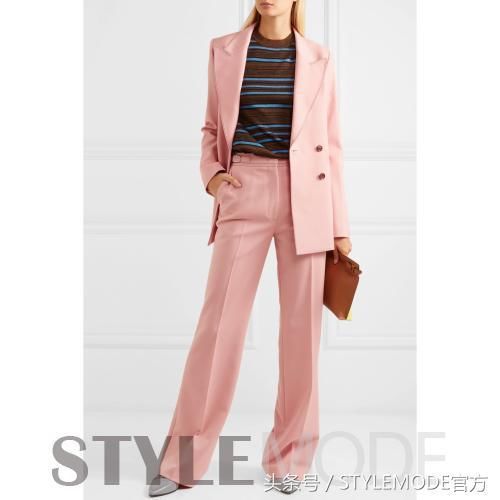 入秋的N套时髦穿搭,颜值最高还是粉色skr人!