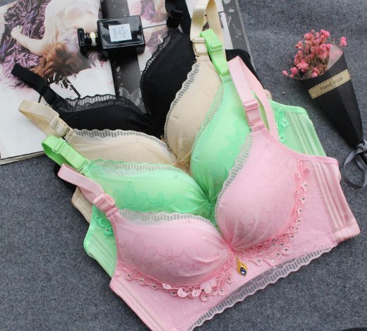 对不起，我还是忘不了这些优雅迷人的文胸，买个5件都不过分