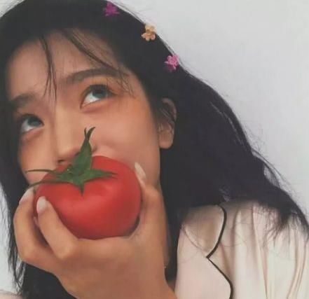 『青春期』青春期女生想要婴儿鼻做到这三点就可以,校花都在偷偷行动!