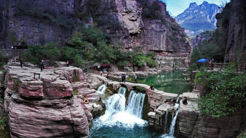 冬天想要出去旅游，这4个景点是不错的选择，让人流连忘返