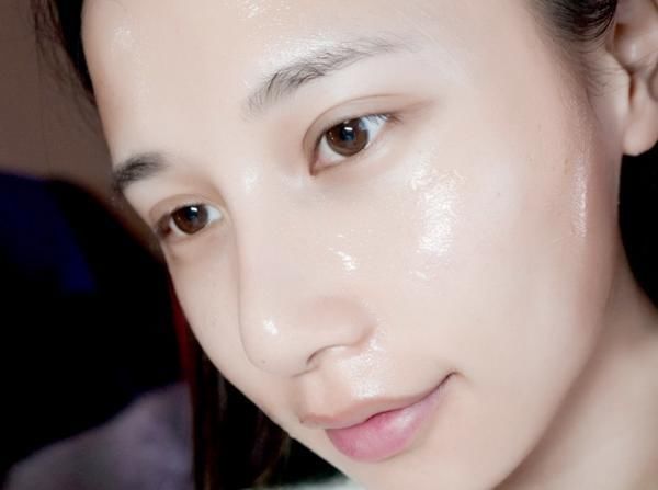 女人脸上皱纹特别显老？别急，教你自制去皱秘方，紧致去皱显年轻