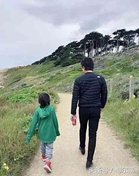 男星高跟鞋：罗晋女性，鹿晗蠢萌，陈伟霆妖气，权志龙才是真好看