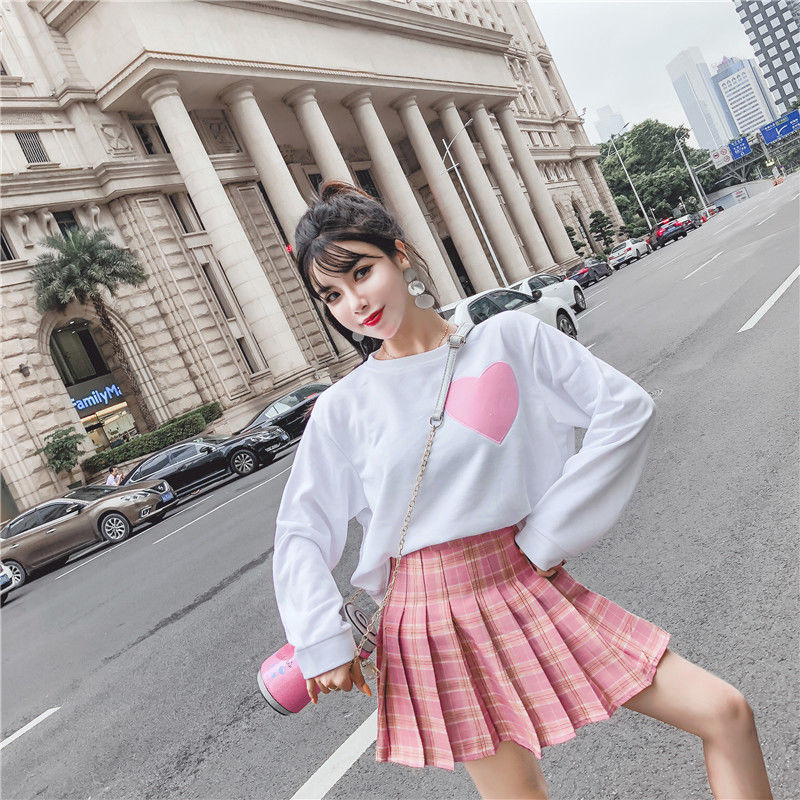 35岁老婆眼光真毒辣,一口气买5件下面套装,比穿裙子更养眼