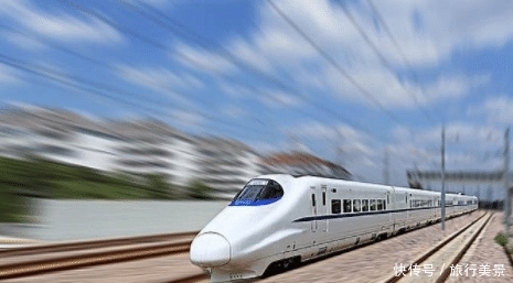 外国人来中国旅游,乘坐高铁时指出一个“缺点”,中国人:赞成!