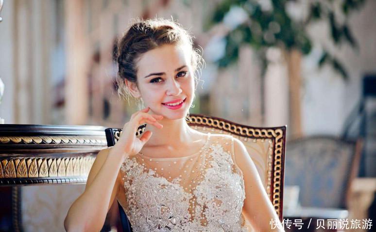 白俄罗斯对中国实行免签，不少美女来中国当模特，单身青年很兴奋