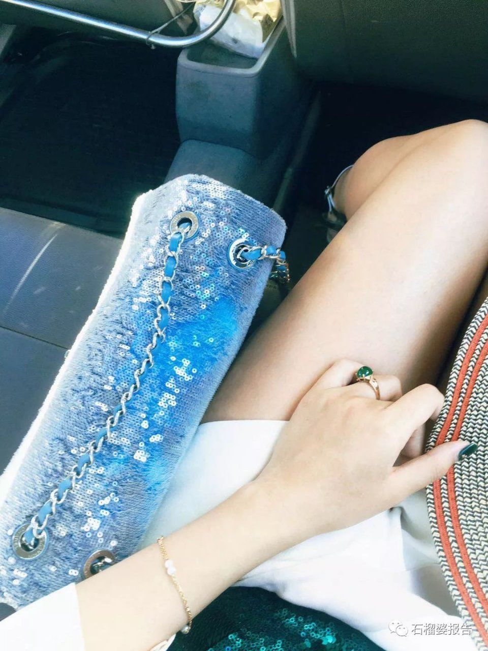 不需要超模身材，这几件“新法式”基础款人人都好穿