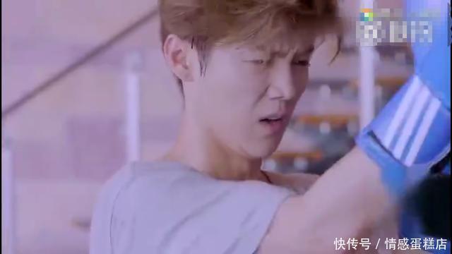 格斗狂人徐晓冬发鹿晗被打视频引围观，吐槽：我挺喜欢鹿晗