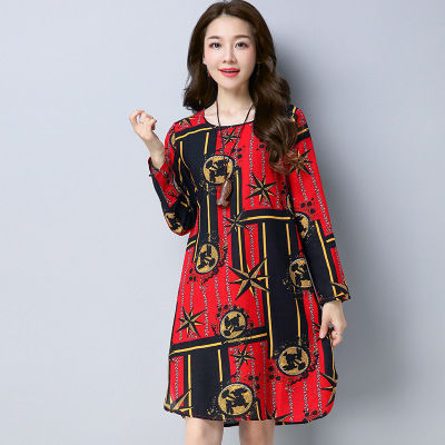 立秋到了,瞧瞧刚刚上新的连衣裙,独特迷人,上身白嫩漂亮飞起来