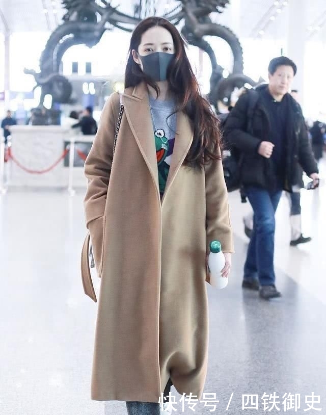 【 赢家】穿蓝绿色刺绣裙，36岁成人生赢家！，郭碧婷嫁入豪门后“放开”了