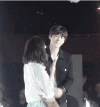 刘恺威杨幂被爆已离婚2年，疑似恋上金融圈白富美?