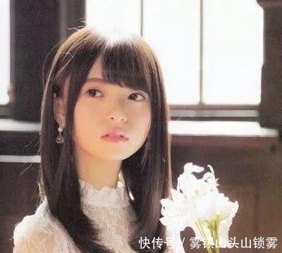 头发是有层次感:12款气质爆棚清新编发造型,打造田园小清新!