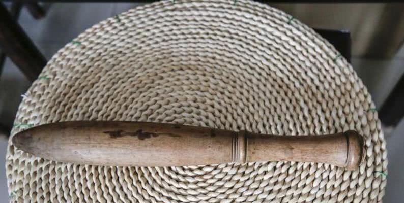  「水瓢」农村里珍贵的老物件，这就是以前缠线的工具！