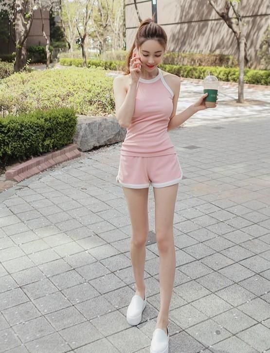  居家：宅在家里别总是穿睡衣，建议试试这4种居家服，清爽舒适还时髦