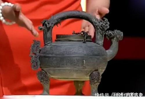 女子想卖掉传家宝，在北京买套房，鉴宝结果让女子捂嘴尖叫