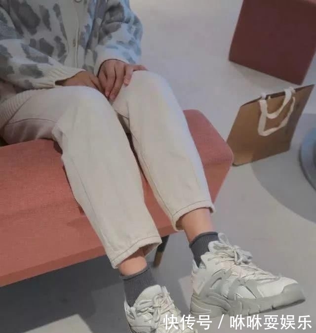  舒适@初春一定要入的几款鞋子，百搭舒适不磨脚，高颜值更吸睛