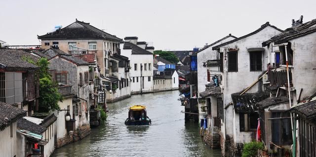  [放缓]相比南京杭州, 苏州经济发展放缓的原因是什么