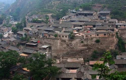  【村民】国内名字“最难写难念”村子，村民都一个姓，总人口93