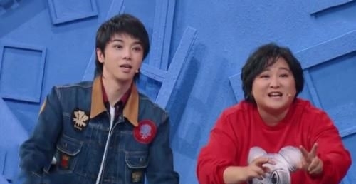  粉丝：华晨宇被安排相亲一脸懵，贾玲一句话救场！粉丝：那一刻太爱贾玲了