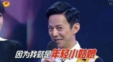 杨幂零点微博送祝福恺威, 再破婚变传言。高情商占据婚姻主动权