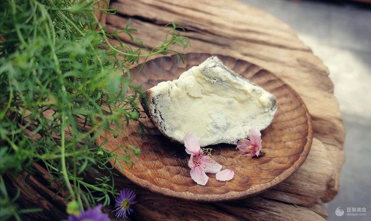 【黑芝麻】黑芝麻奶酪包的做法