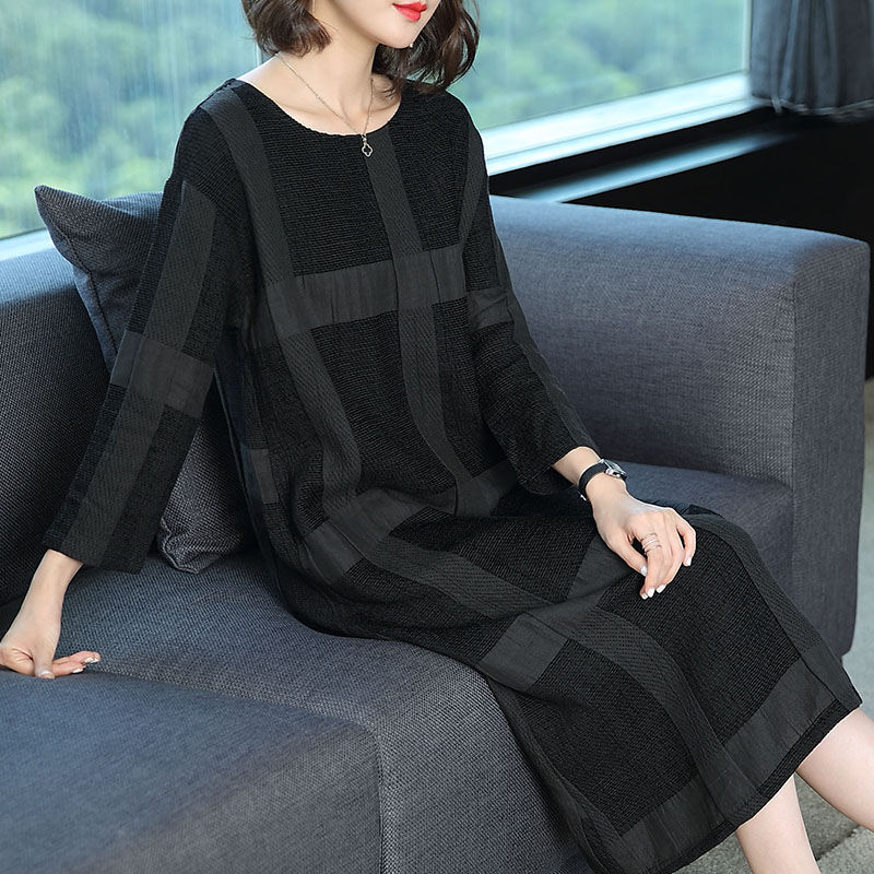 说实话，旗袍送我都不想穿，这法式秋裙，洋气又迷人，一件就够美