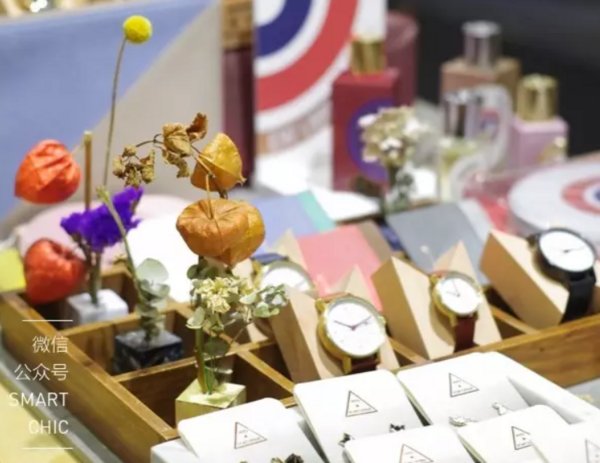 触手可及，这里绝对有你想要的时尚和生活