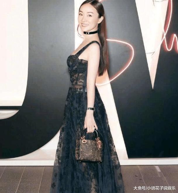 霍思燕这腿真厉害，两腿之间一条缝隙都没有，网友；她老公真幸福