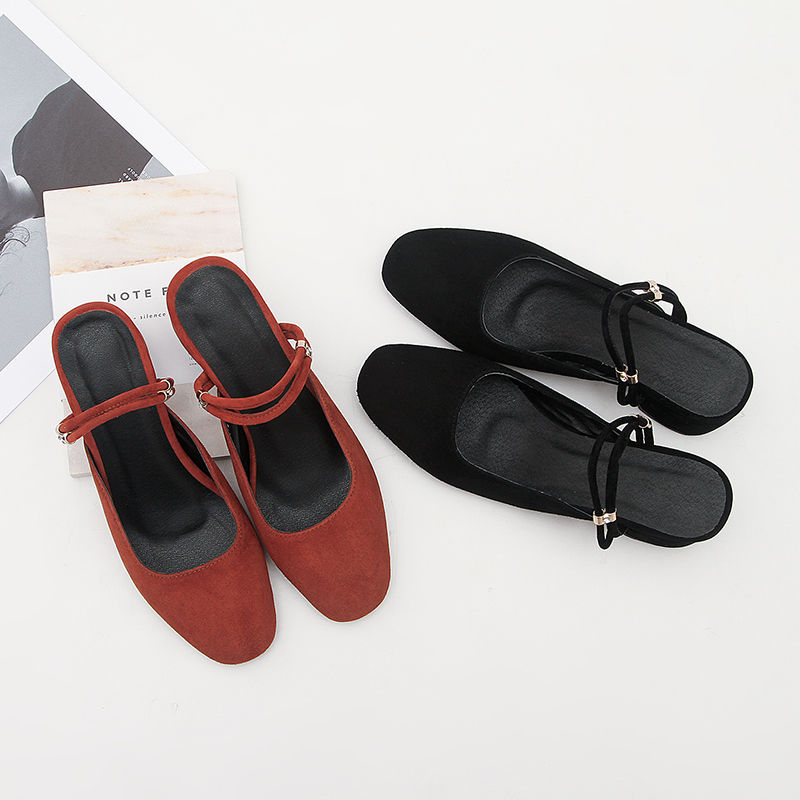 秋天穿这样的高跟鞋，让你走在秋风中，回头率满满