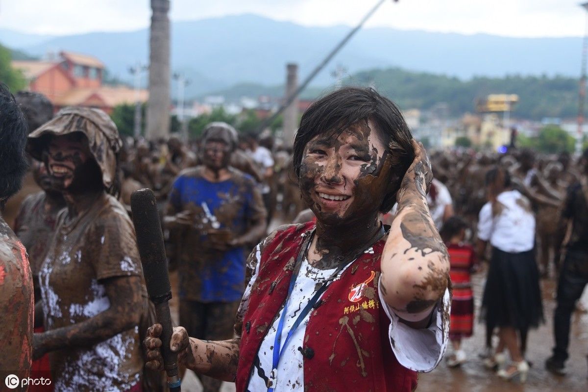 探访中国最后的原始部落:翁丁佤寨，与世隔绝的秘境之地
