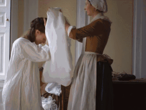 被1亿ins粉丝的宇宙博主疯狂pick，这款“大妈裙”到底美在哪？