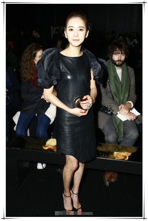 陈意涵现神巴黎大秀,这腿看的我怀疑人生,网友:就不能P下么?