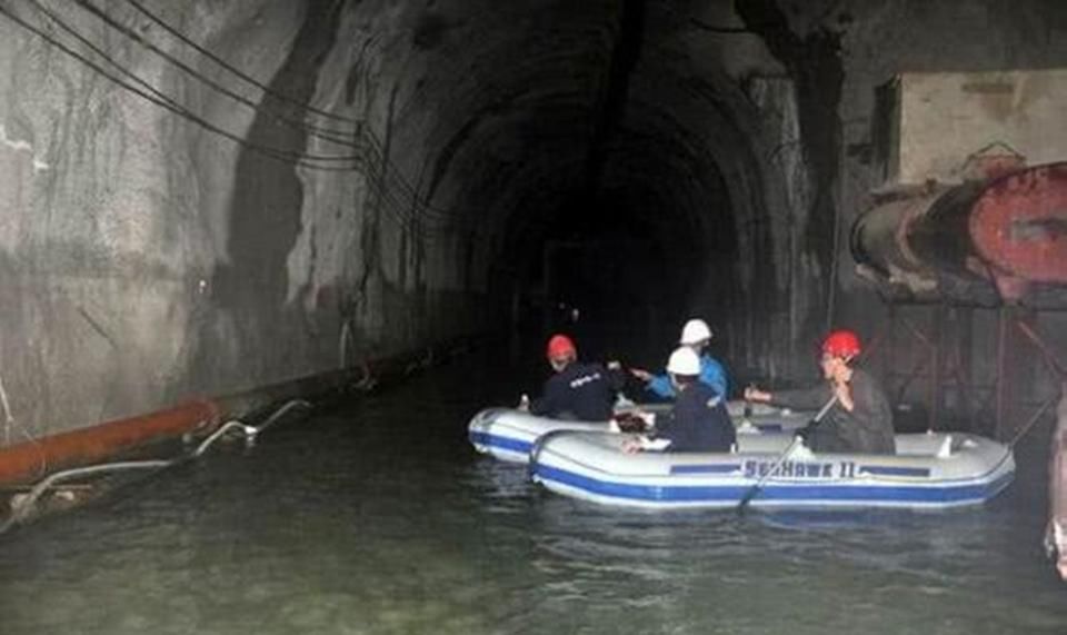  「基建」差点难倒基建狂魔的隧道，500名专家险束手无策，工人11