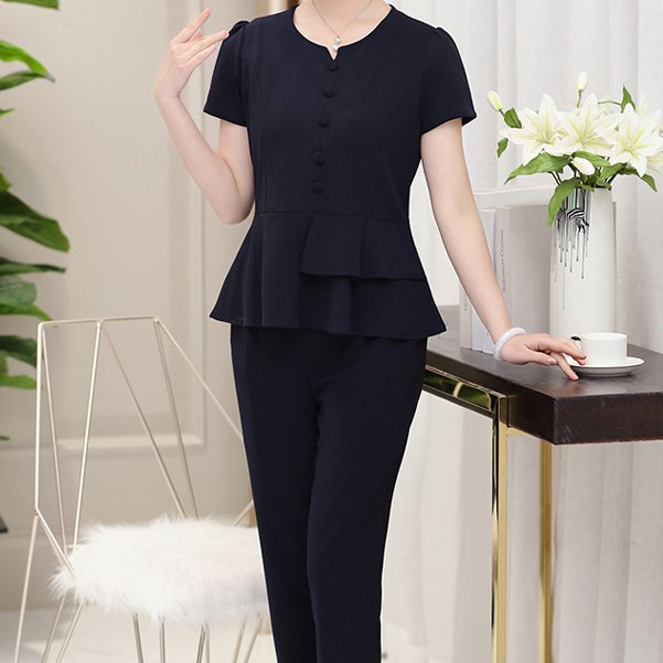 妈妈装给奶奶穿不好,看看“奶奶装”相当不错的选择,不赖