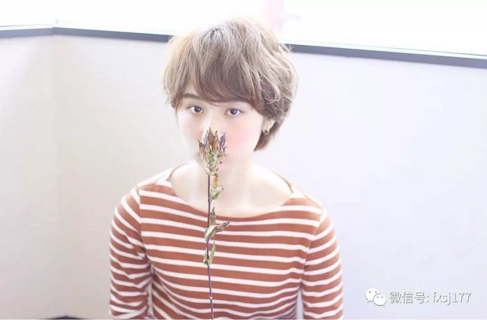 2018年流行“精致”短发