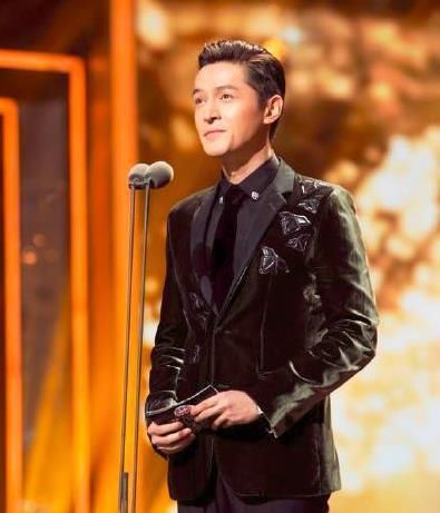 胡歌方发布声明，对不法分子冒充行骗追责，支持维权！