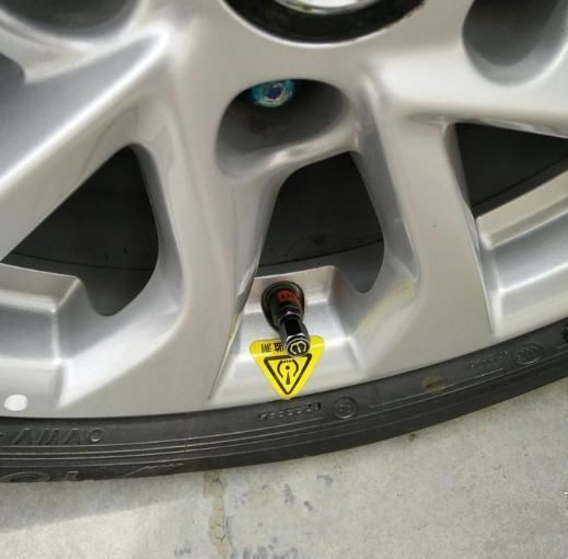  中秋自驾游要带什么？老司机建议你备上这几样，实用又安全