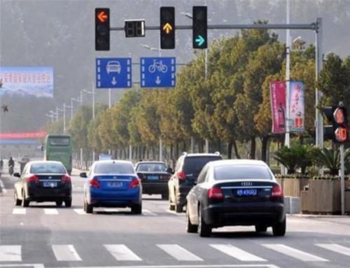 高速公路限速120，但车速提高到130却不会被罚款，为什么？