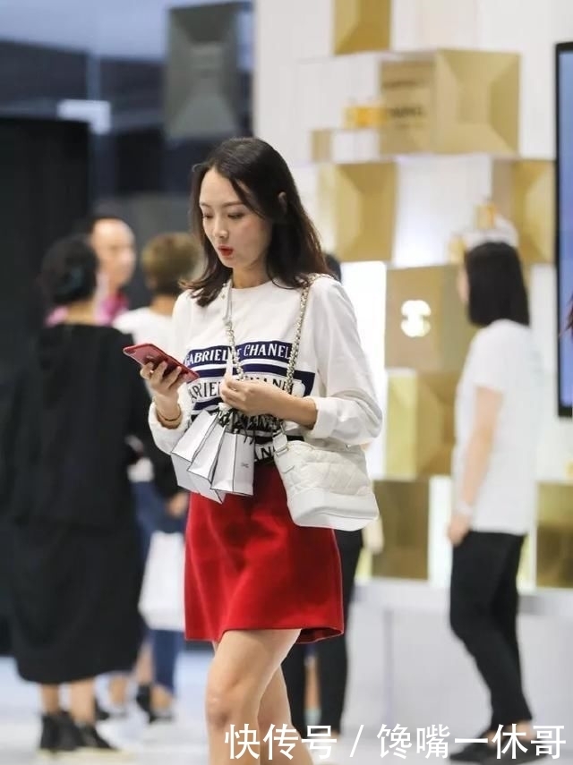 小姐姐■高跟鞋搭配热裤,让你轻松成为长腿女神