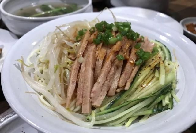  #顶级#京城粉面攻略，汇聚了京城顶级的好粉面，看了谁敢保证不流口水