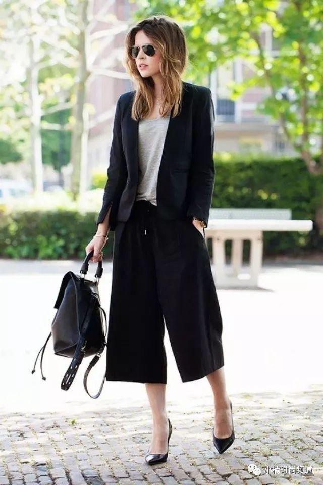 不想穿出大妈味，宽裤的四种穿搭关键一篇教你