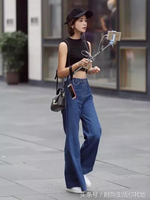 今夏最“清凉”的时髦搭配“吊带背心+阔腿”，让你回头率200%！
