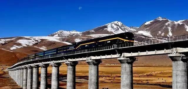 中国最贵的铁路1公里12个亿,为了守卫疆土,中国决定修！