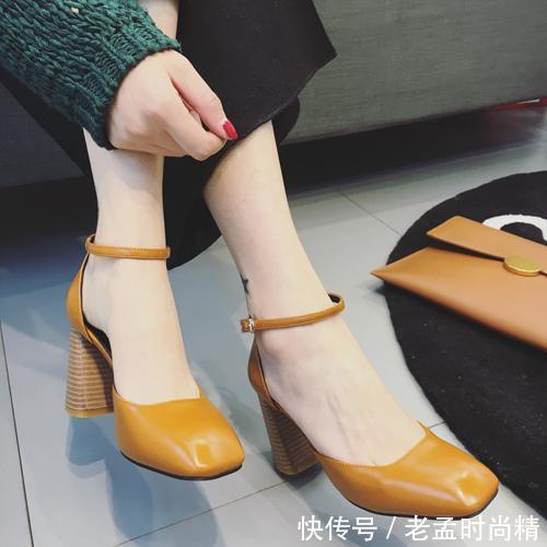  『好看』细跟好看可是太累脚！不如穿粗跟吧，款式新颖还舒适